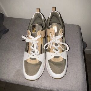 KORS Michael Kors White and Gold Sneakers